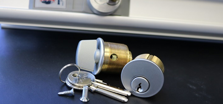 Commercial Lock Installation Holtville